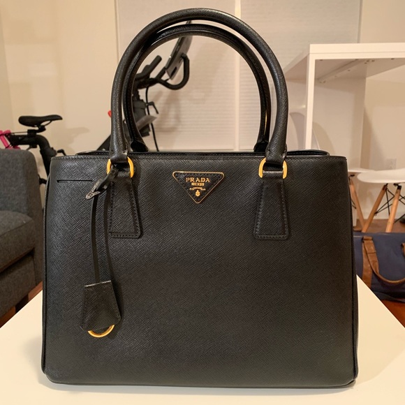 prada bags black leather